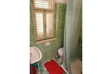 Croazia Privát Lumbarda, Esterno